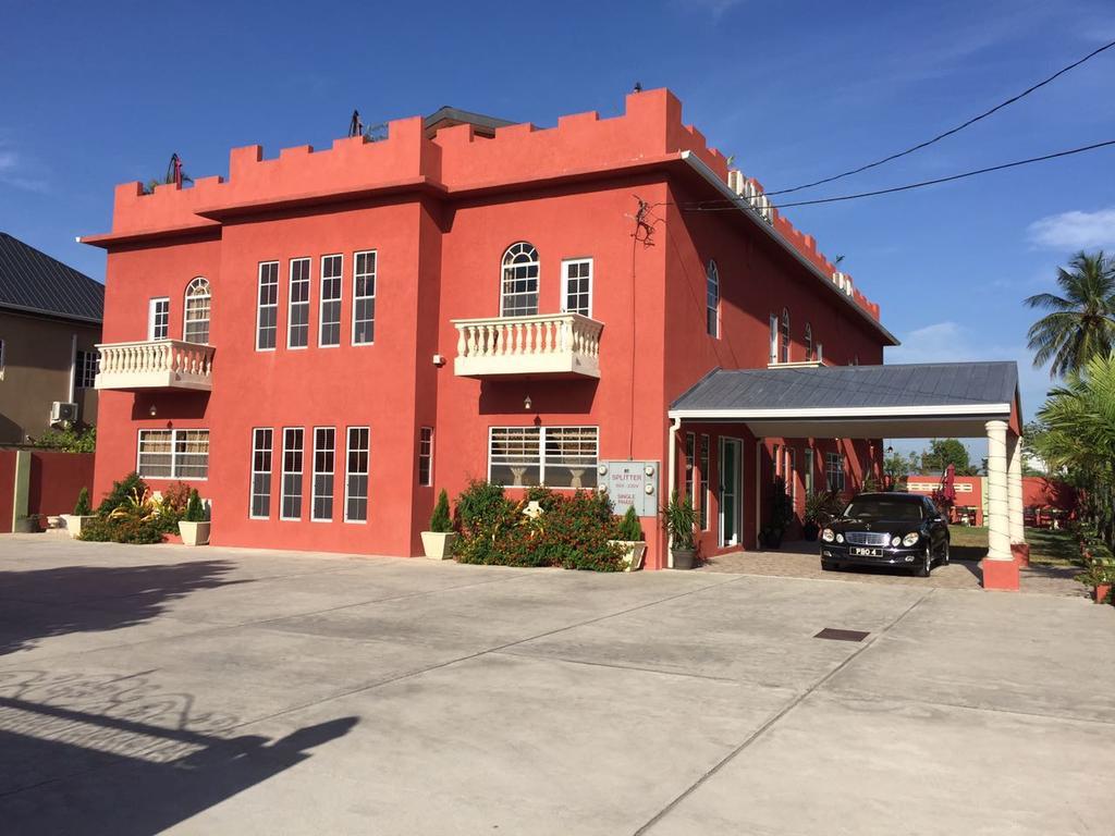 Montecristo Inn Piarco Eksteriør billede