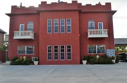 Montecristo Inn Piarco Eksteriør billede